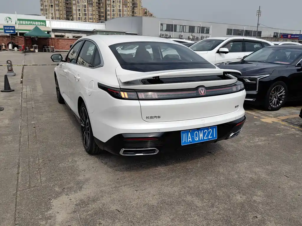 Changan Eado — миниатюра 12