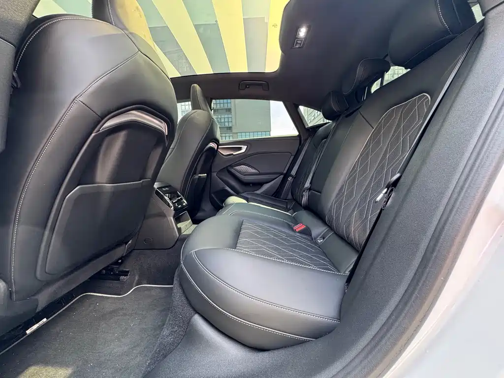 Audi A5L Sportback — миниатюра 5