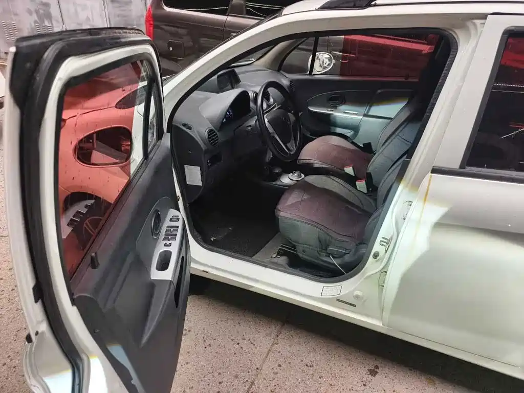 Haima Haima Aishang EV — миниатюра 2