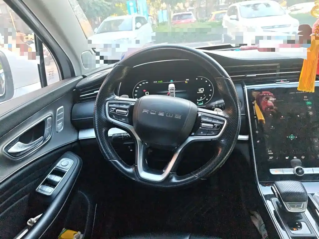 Roewe RX5 MAX — миниатюра 11