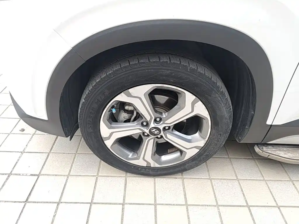 Hyundai Santa Fe — миниатюра 23