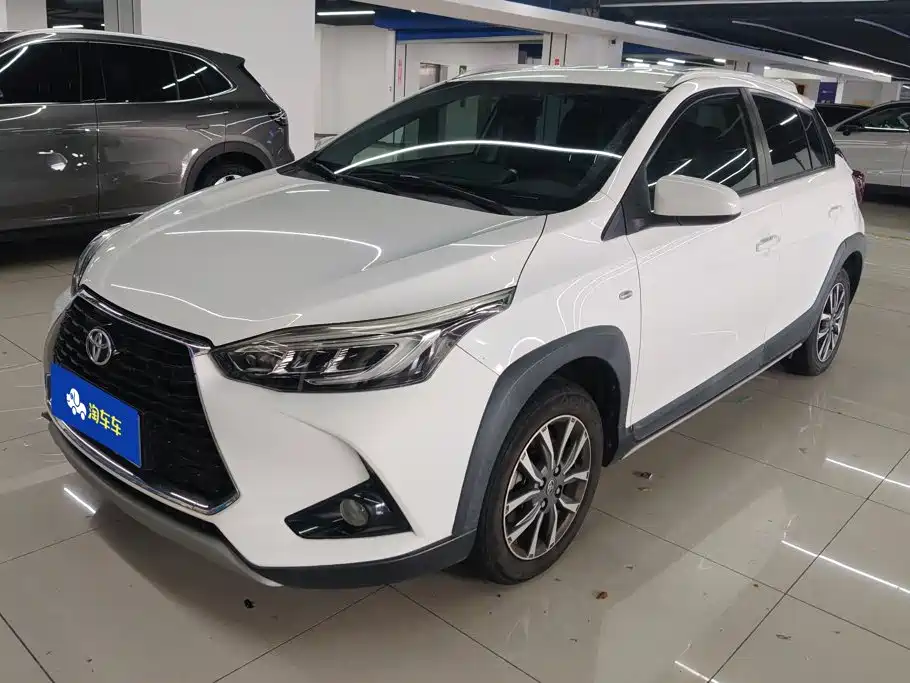 Toyota Yaris L