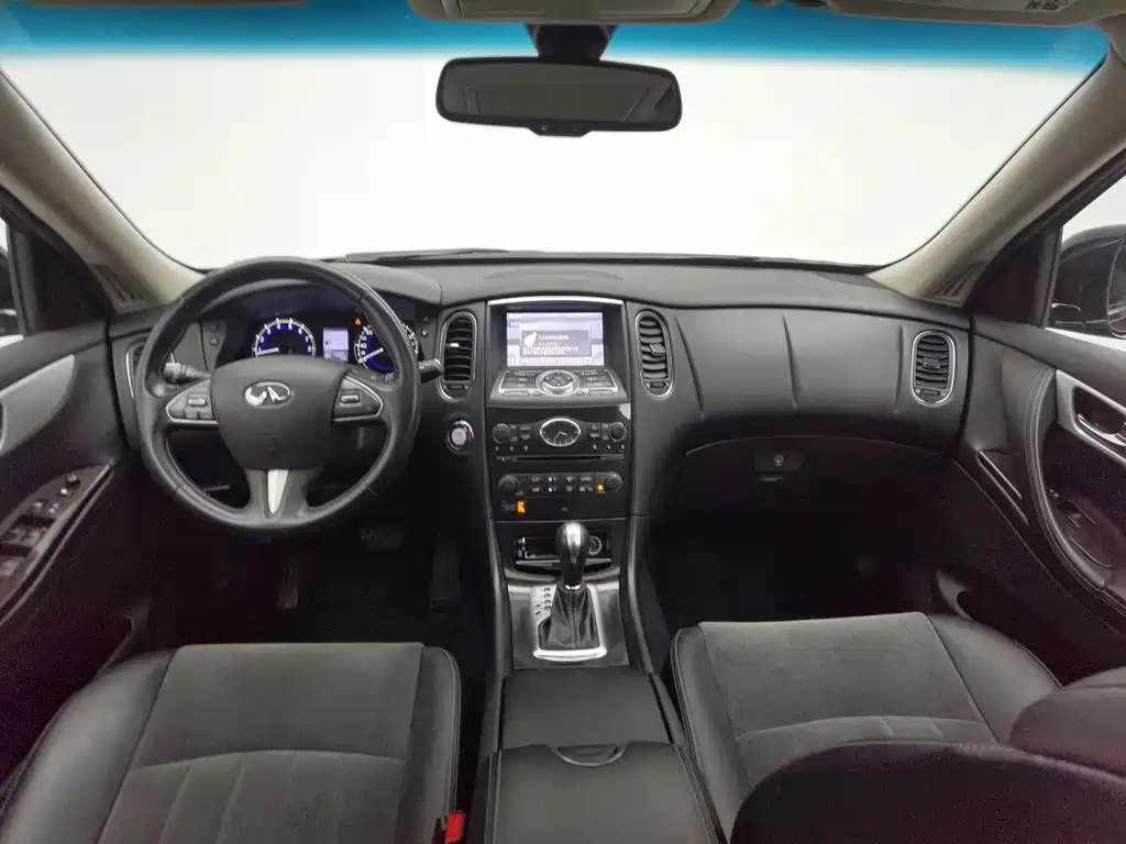 Infiniti QX50 — миниатюра 5