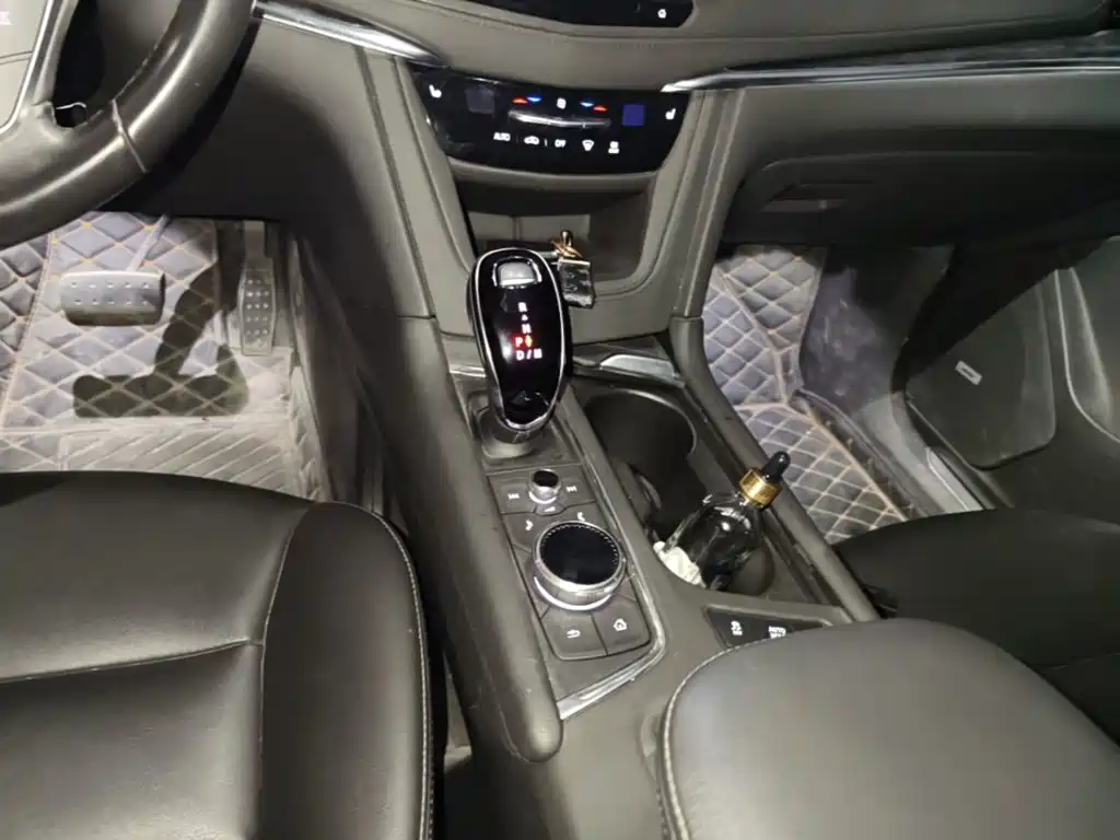Cadillac XT5 — миниатюра 14