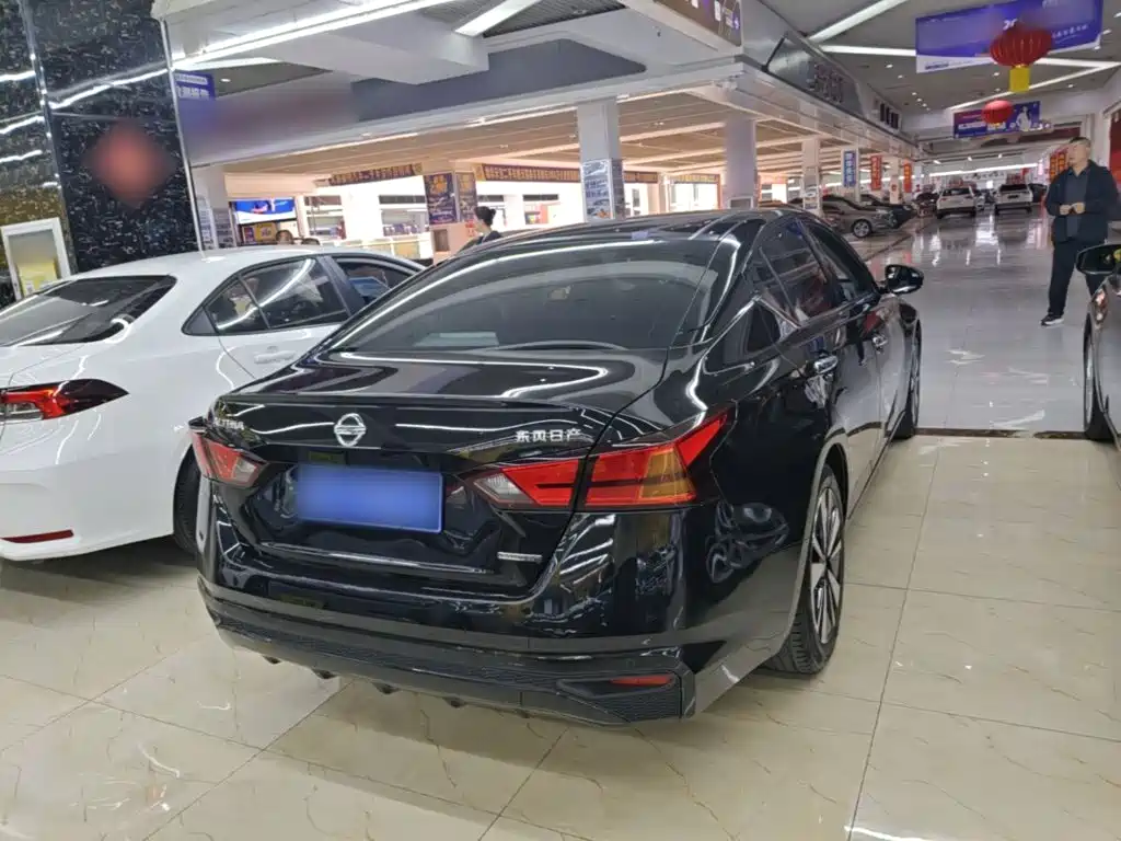 Nissan Teana — миниатюра 7