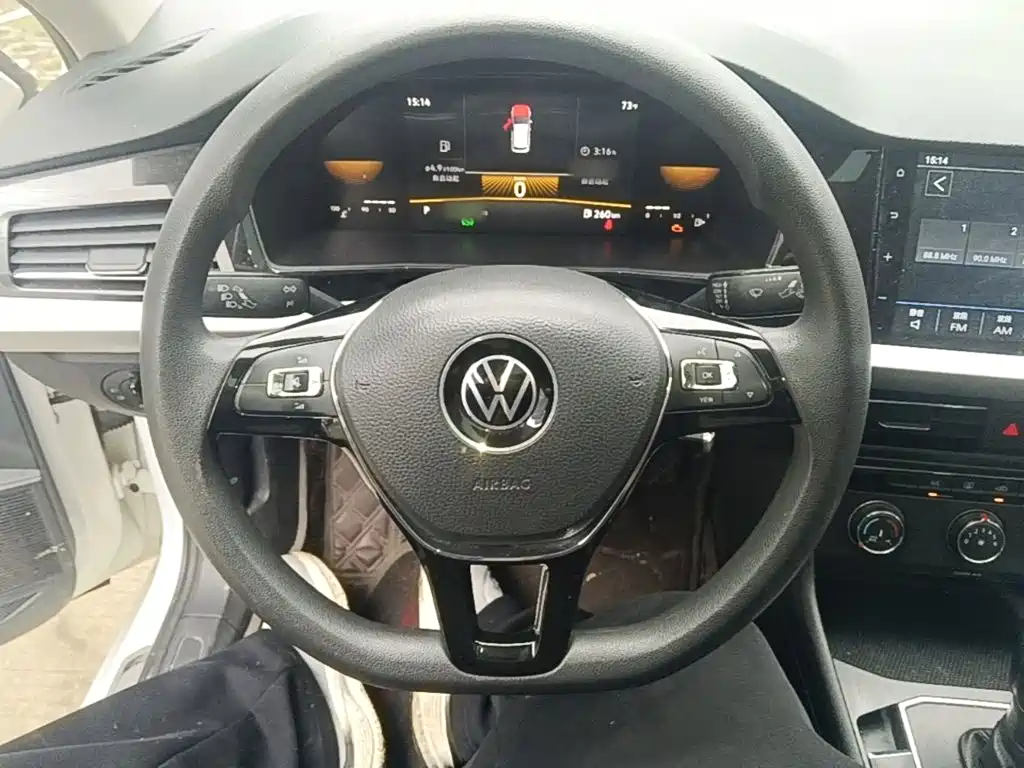 Volkswagen Lavida — миниатюра 11
