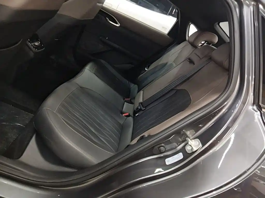 Changan Eado — миниатюра 17