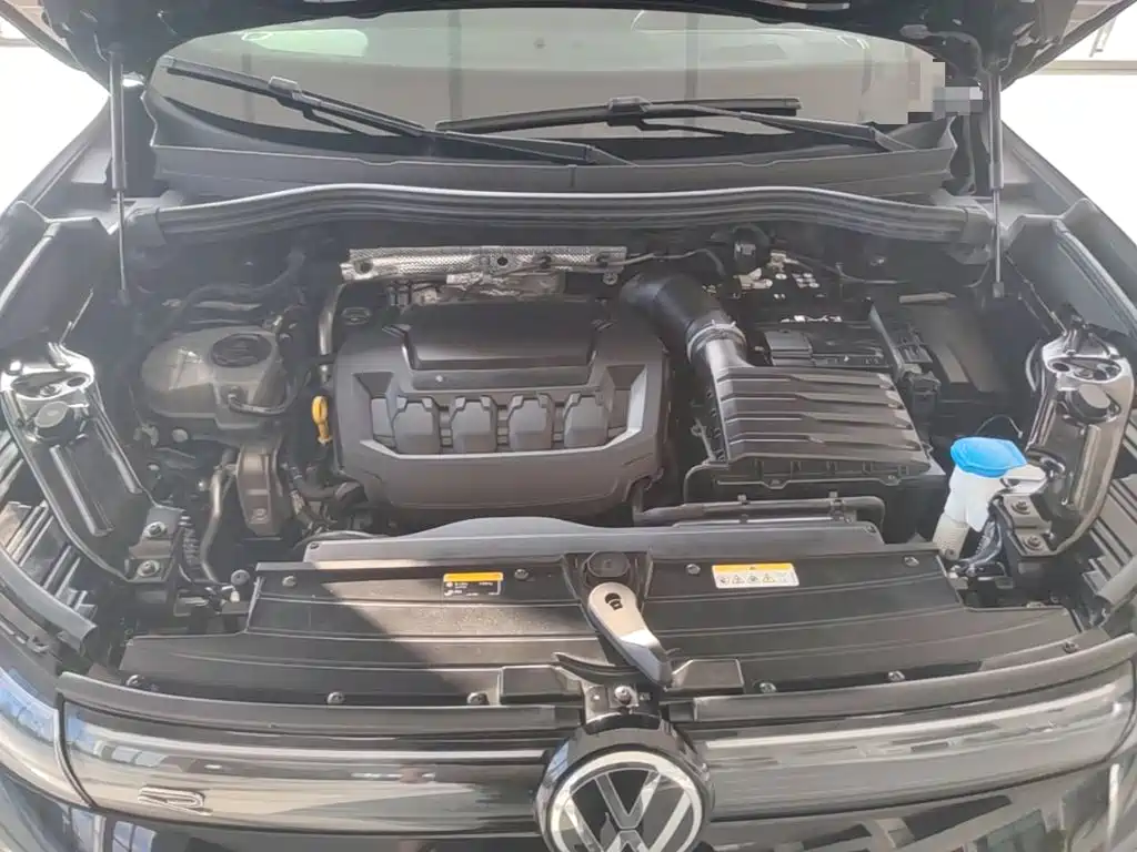 Volkswagen Tiguan L — миниатюра 25