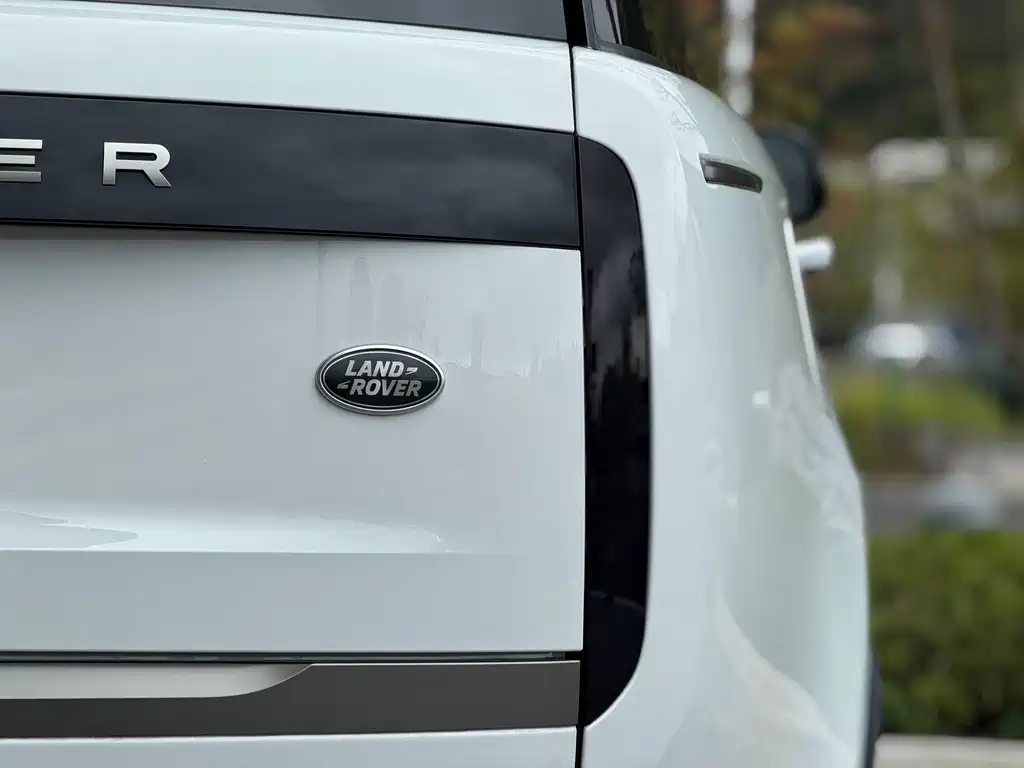 Land Rover Range Rover — миниатюра 9
