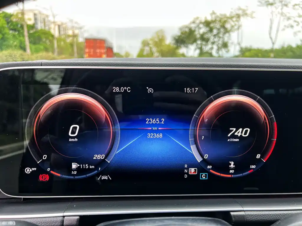 Mercedes-Benz GLE (Import) — миниатюра 7