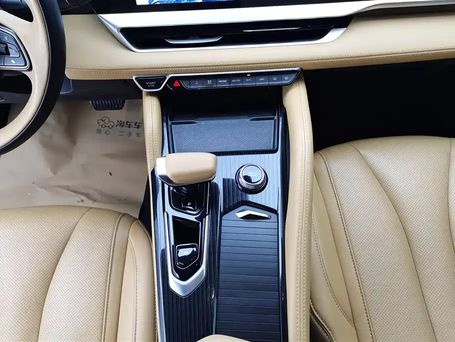 GEELY AUTOMOBILE XINGYUE L EXTENDED RANGE ELECTRIC VERSION