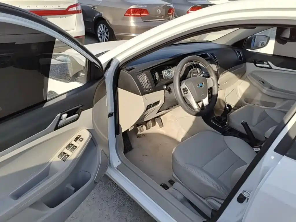 Geely Vision — миниатюра 16