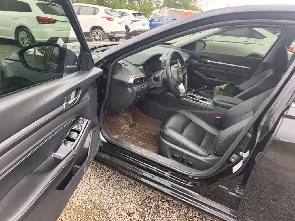 Nissan Teana — миниатюра 16