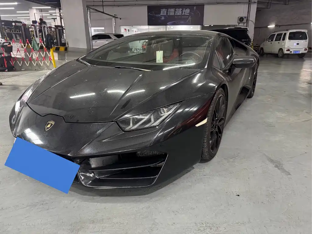 LAMBORGHINI HURACÁN