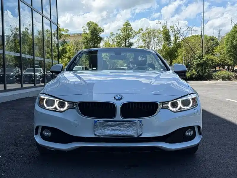 BMW 4 SERIES