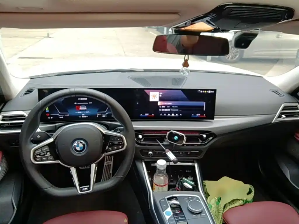 BMW i3 — миниатюра 10