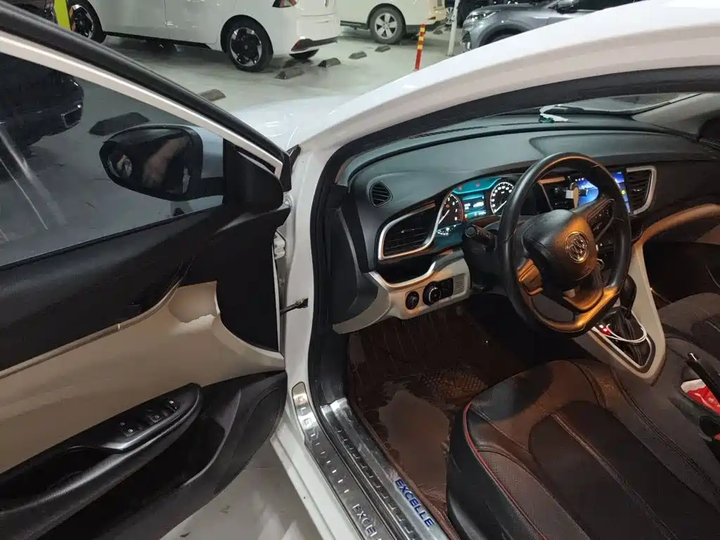 Buick Excelle — миниатюра 17