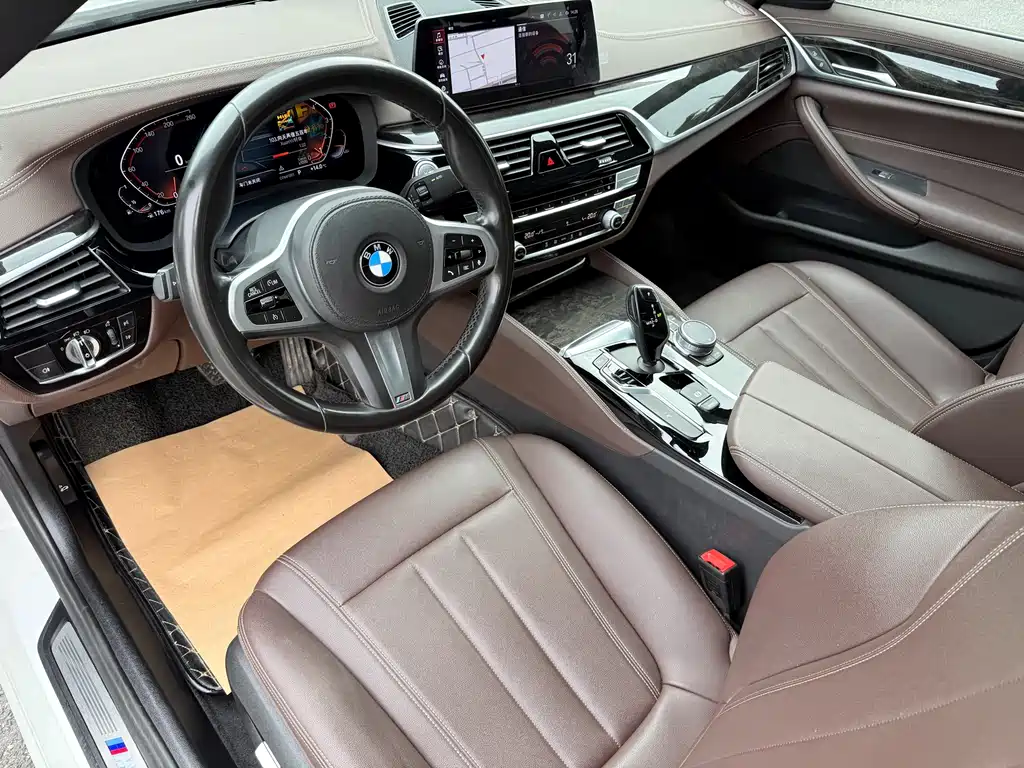 BMW 5 SERIES