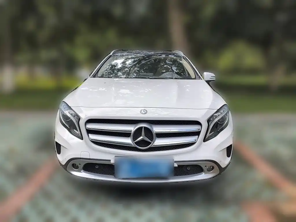 Mercedes-Benz GLA — миниатюра 2