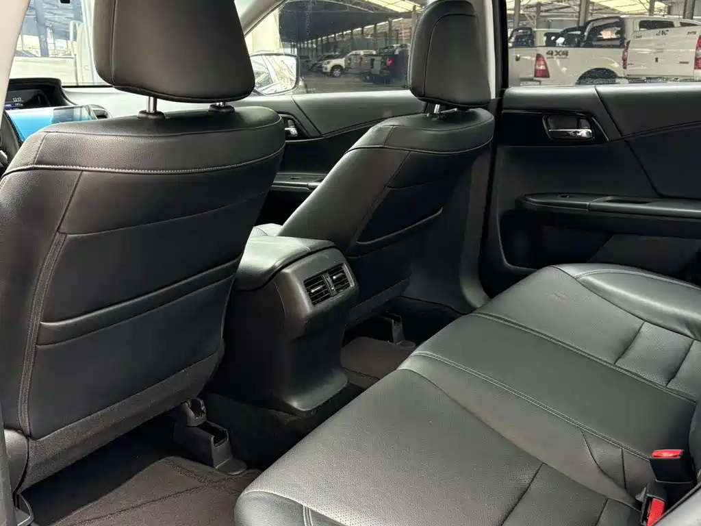 Honda Accord 2016 2.0L Elite