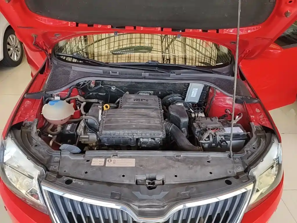 Skoda Rapid Spaceback — миниатюра 20