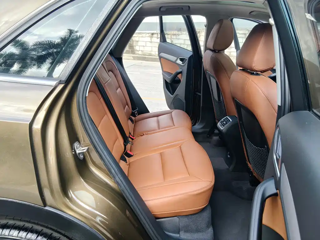 Audi Q3 — миниатюра 12