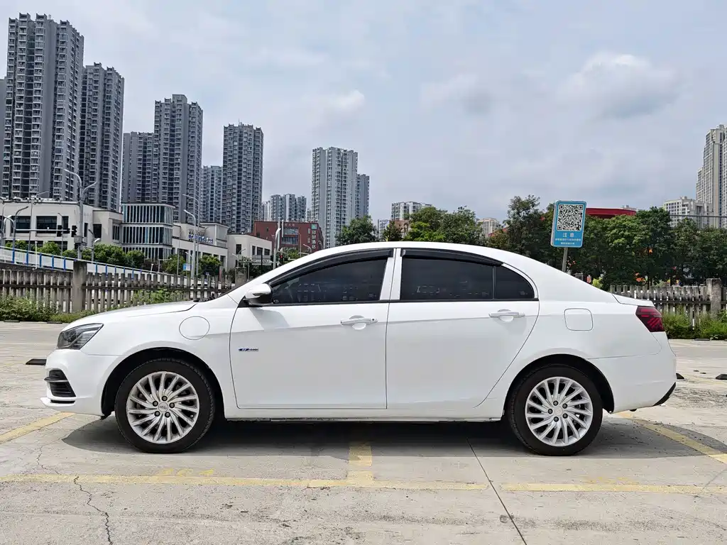 Geely New Energy — миниатюра 3