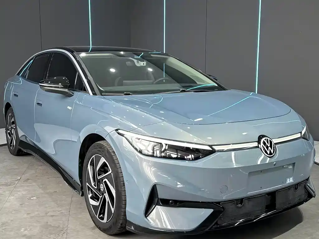 VOLKSWAGEN ID.7 VIZZION