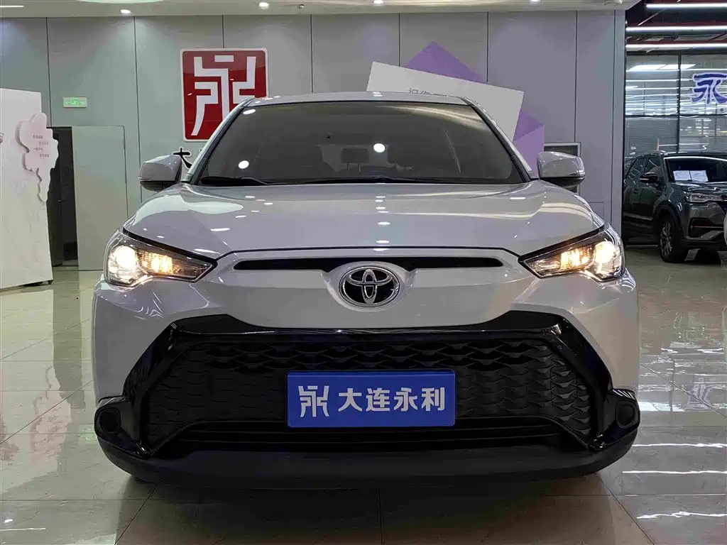 Toyota Frontlander — миниатюра 2