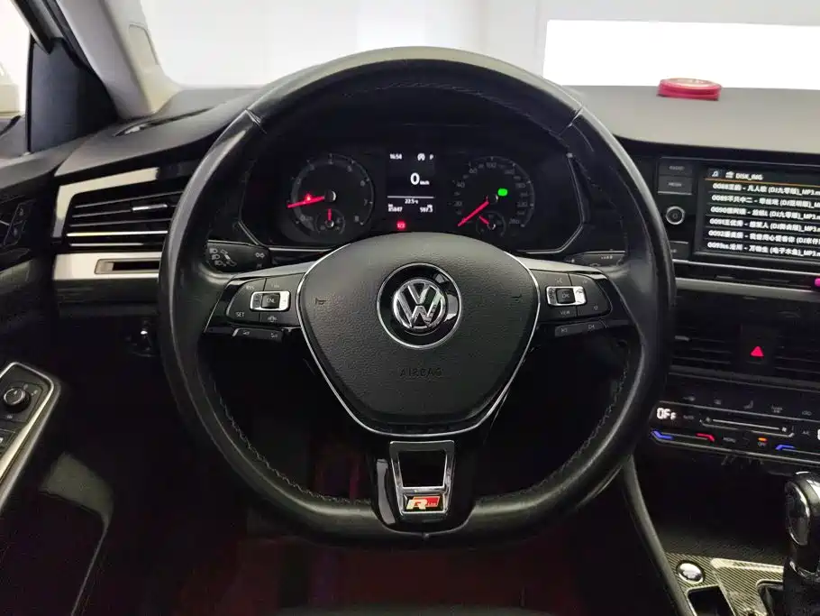 Volkswagen Bora — миниатюра 15