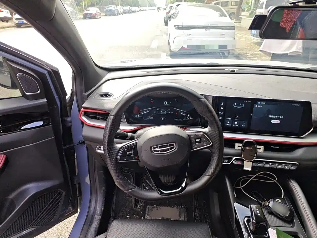 Geely Binyue — миниатюра 6
