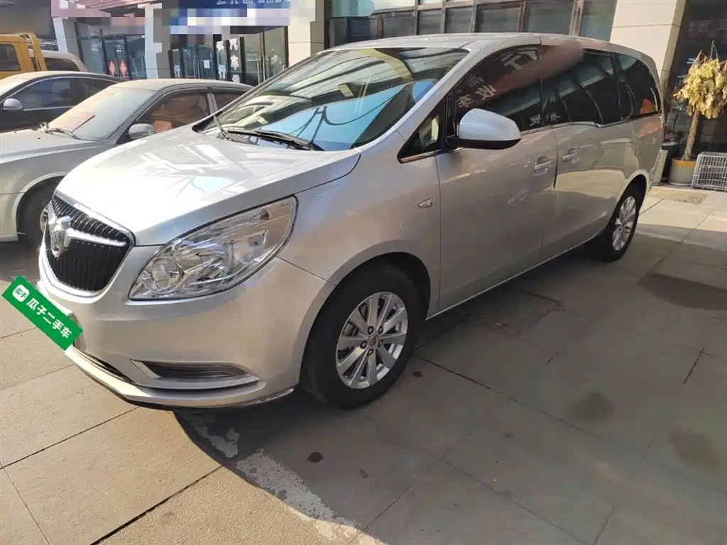 Buick GL8 2020