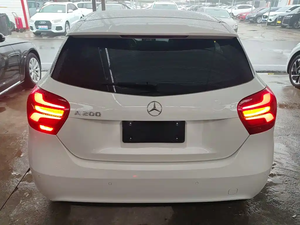Mercedes-Benz A-Class (Import) — миниатюра 6