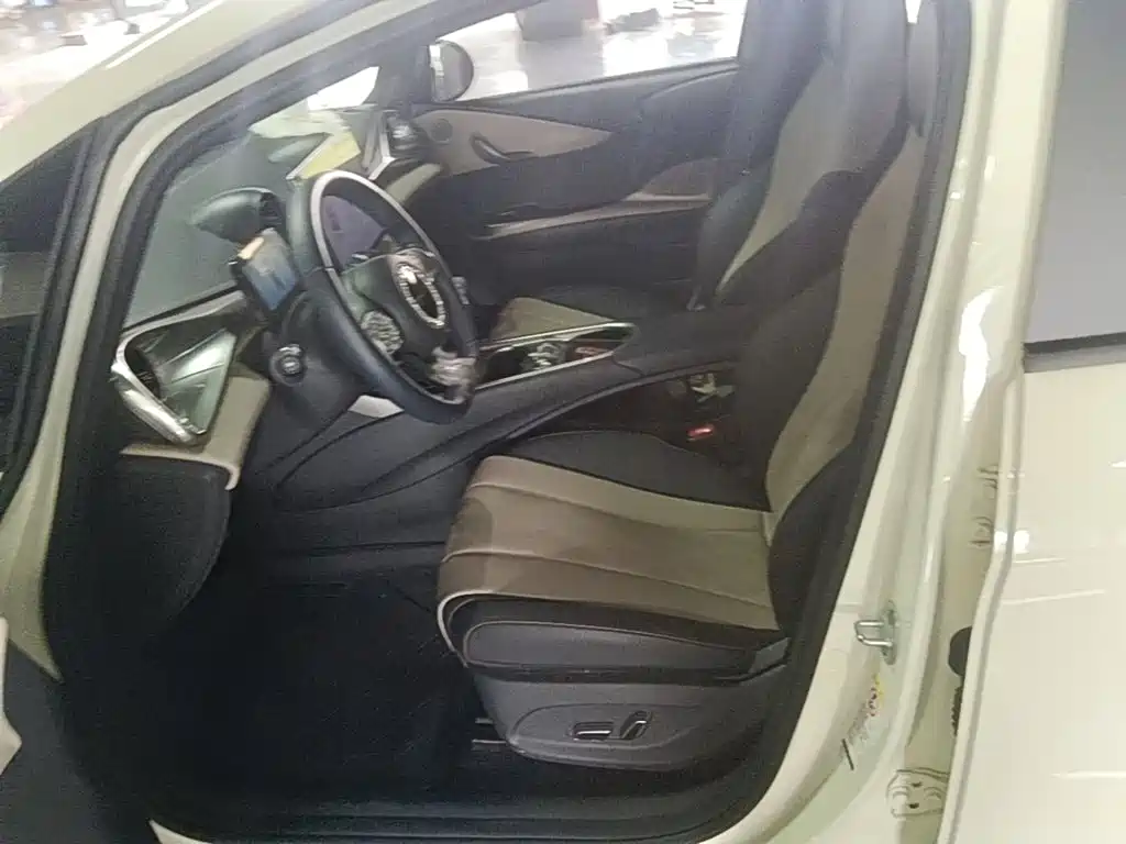 BYD Dolphin — миниатюра 15