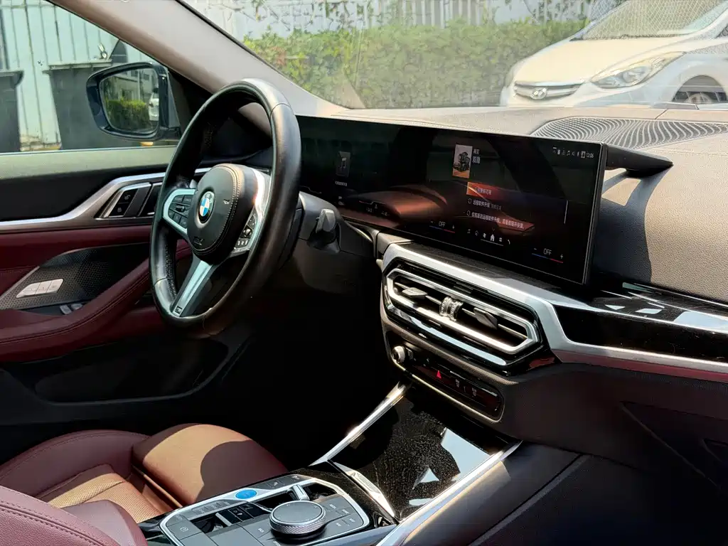 BMW i4 — миниатюра 7