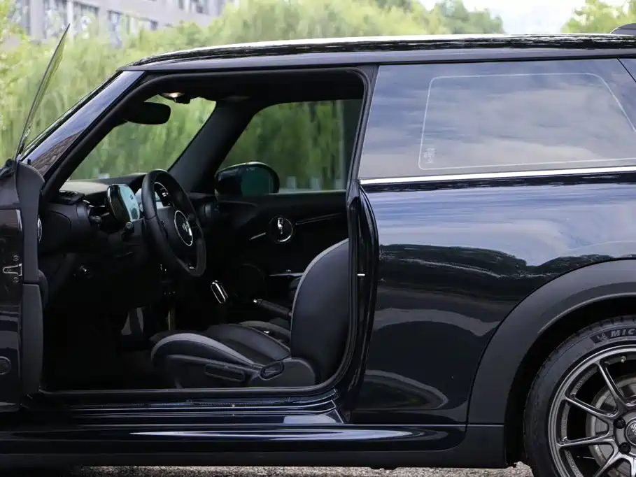 MINI Mini — миниатюра 16