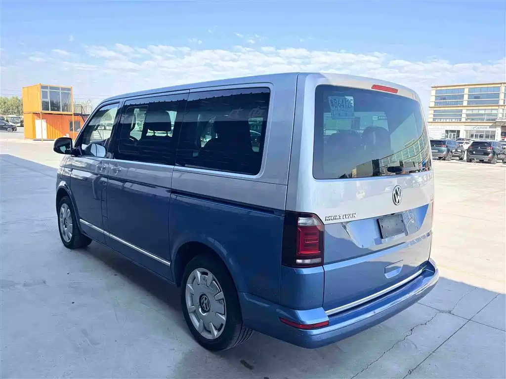 Volkswagen Multivan — миниатюра 18