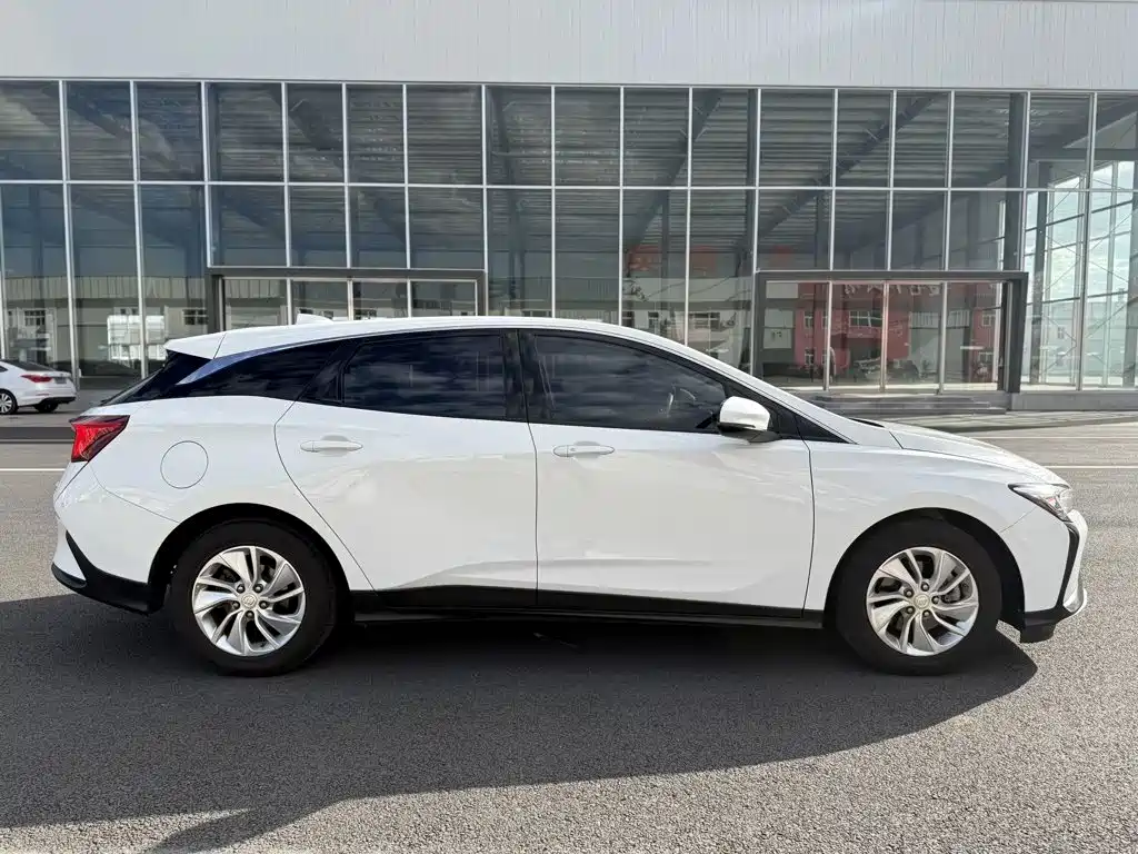 Buick Velite 6 — миниатюра 4