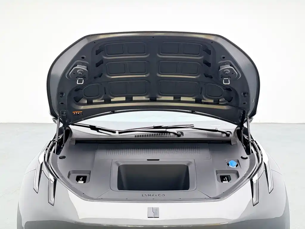 Lynk & Co Z20 — миниатюра 19