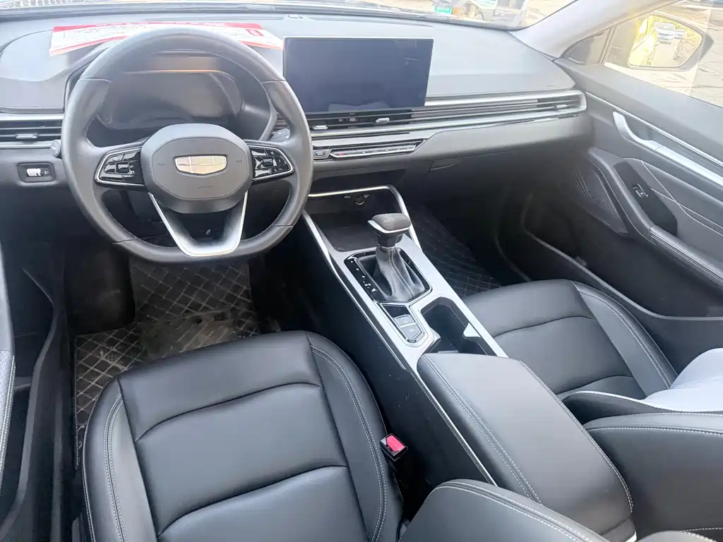 Geely Emgrand — миниатюра 6