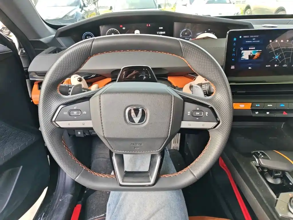 Changan UNI-V — миниатюра 7