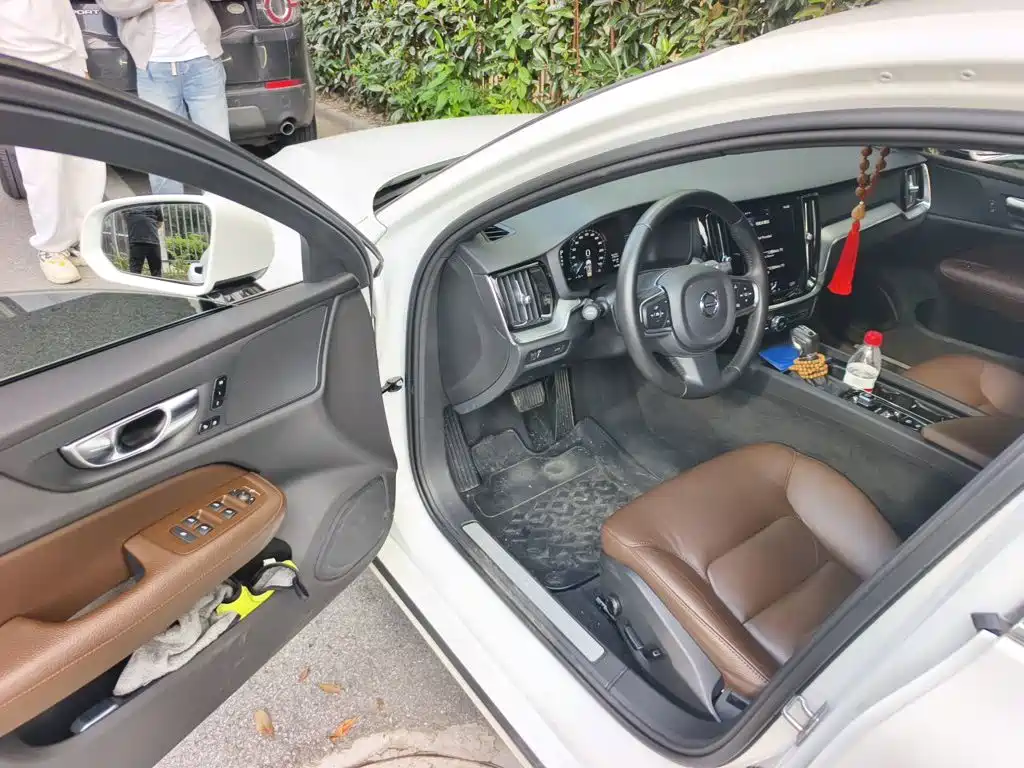 Volvo S60 — миниатюра 12
