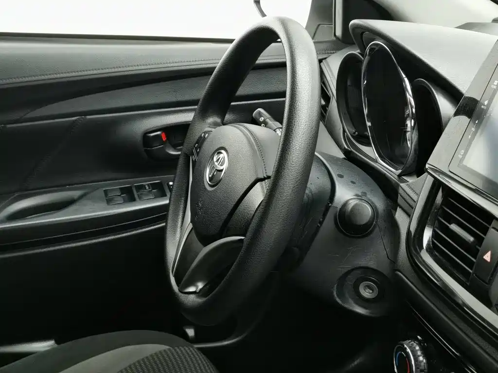 Toyota Vios — миниатюра 22