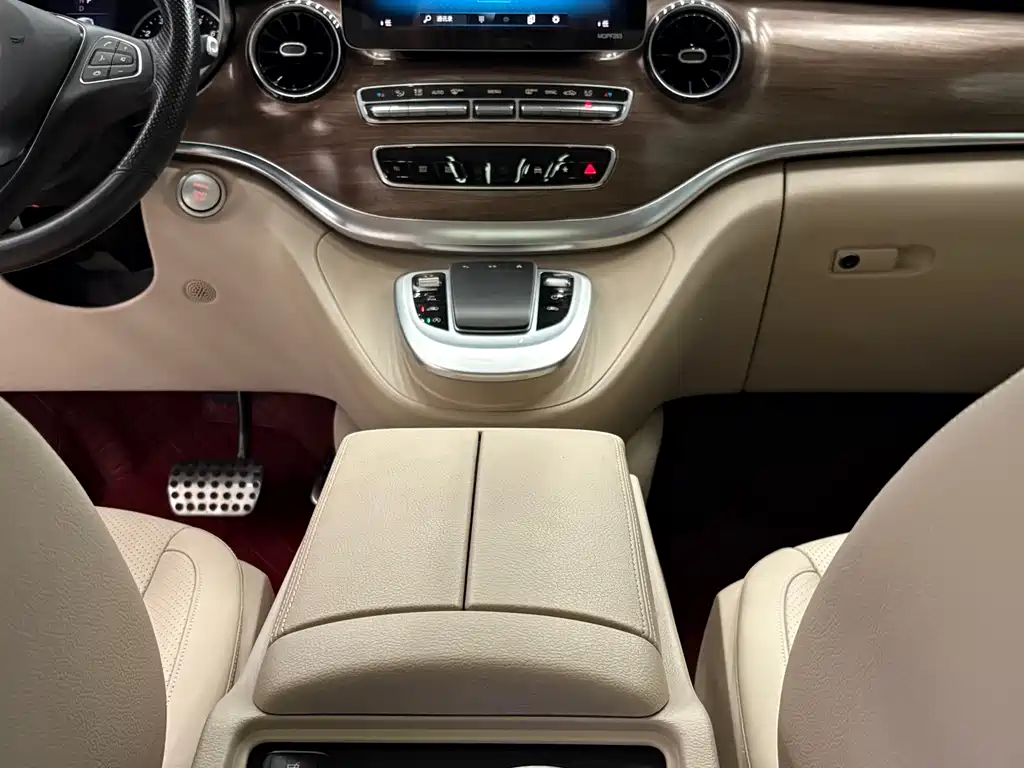 Mercedes-Benz V-Class — миниатюра 6