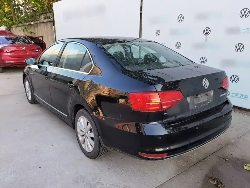 Volkswagen Sagitar — миниатюра 5