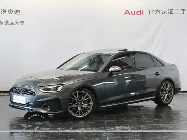Audi S4