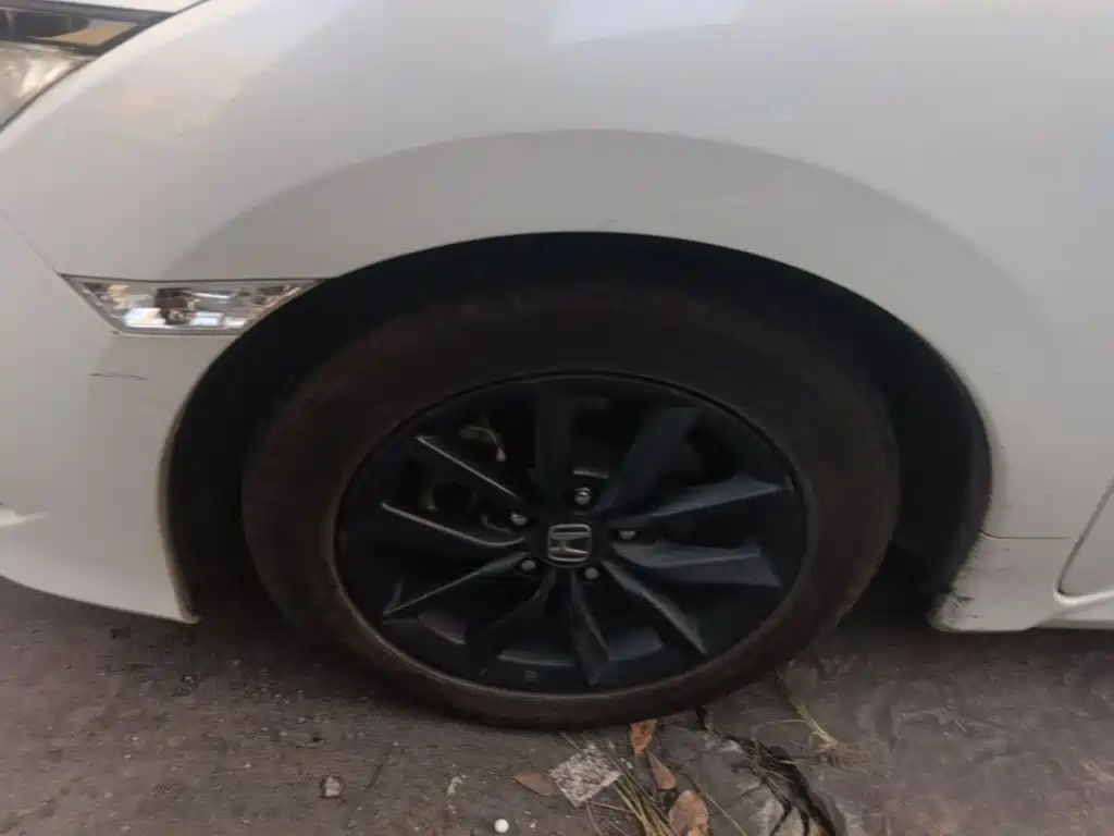 Honda Civic — миниатюра 23