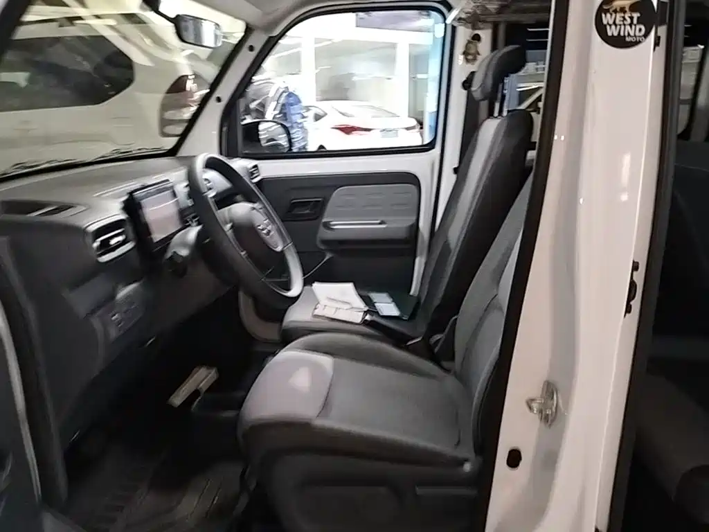 Wuling Zhiguang EV — миниатюра 15