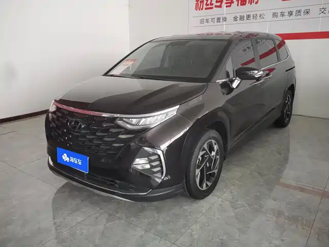 Hyundai Custo