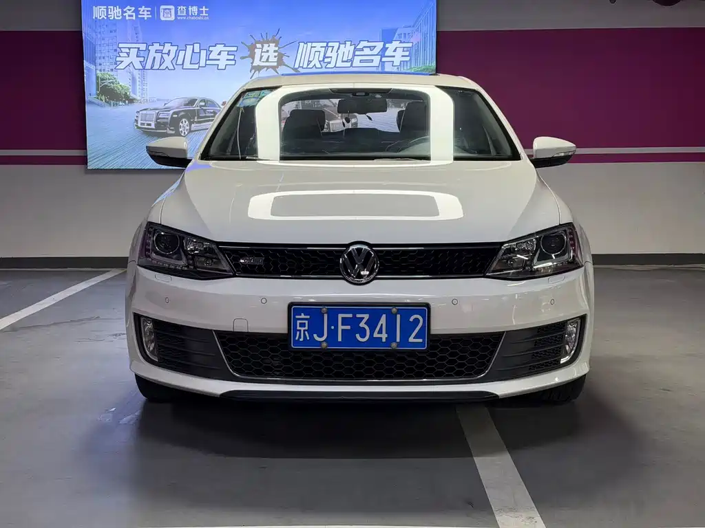 Volkswagen Sagitar — миниатюра 2